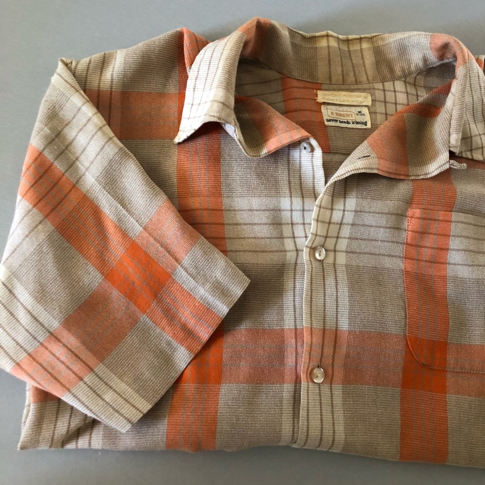 Short sleeve, vintage, orange plaid shirt